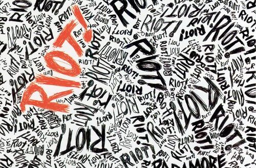 Riot! entre os melhores álbuns de pop-punk pela Rolling Stone